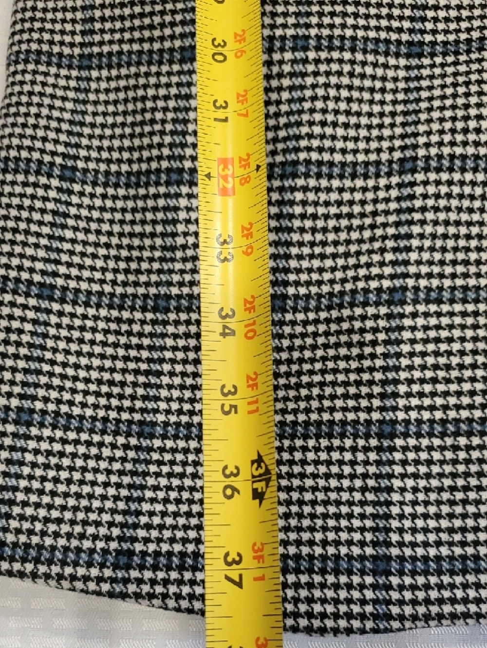 Old Navy Black and White Plaid Men's Coat - Picture 10 of 15
